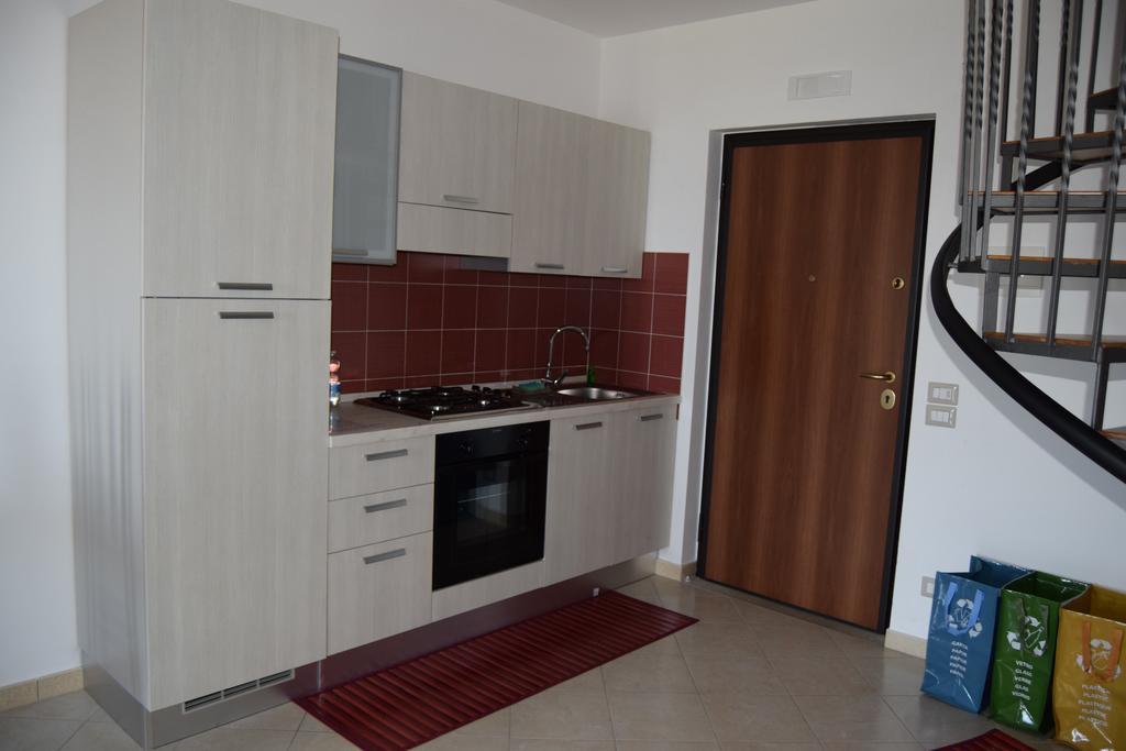 Al Boschetto Apartment สการีโอ ภายนอก รูปภาพ