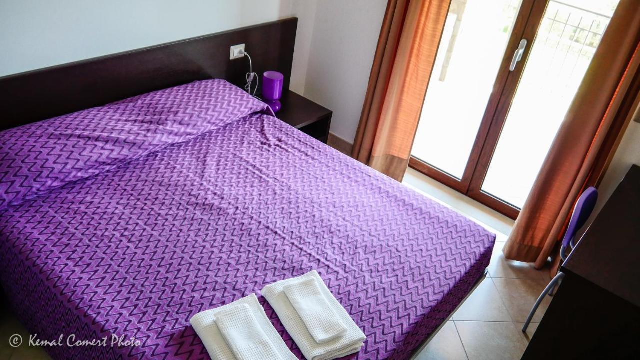 Al Boschetto Apartment สการีโอ ภายนอก รูปภาพ